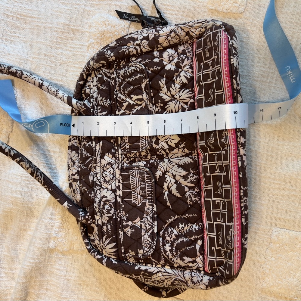 Vera Bradley Brown and Cream Floral Travel Bag - Picture 5 of 5